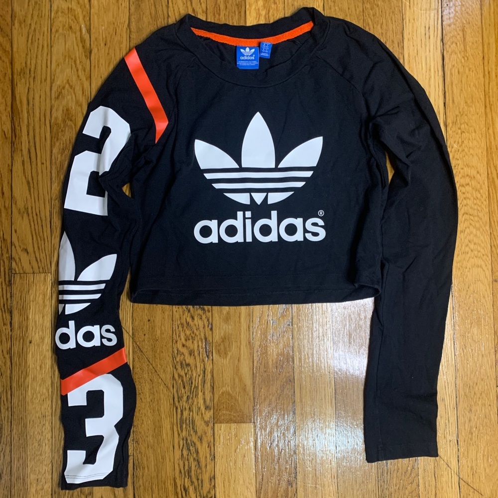 SOLD Adidas long sleeved crop top